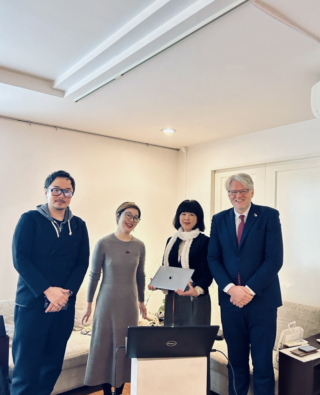 Gave a talk at the Curatorial Research Tour Report Session, Lithuanian Embassy